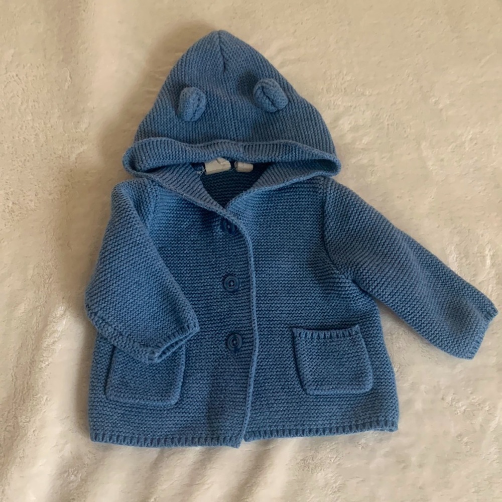 Baby Gap Knitted Sweater Size 3-6months old